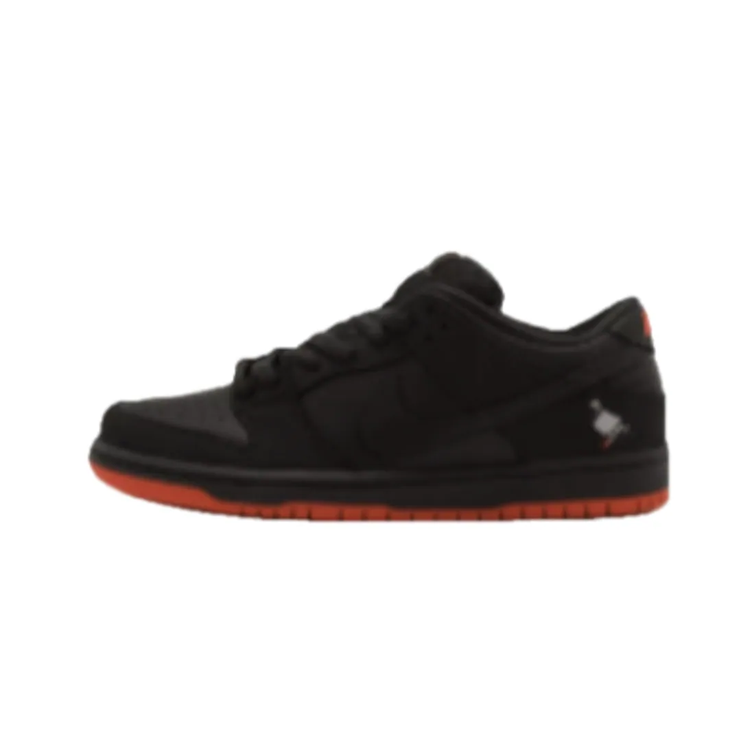 Dunk Low Black Pigeon