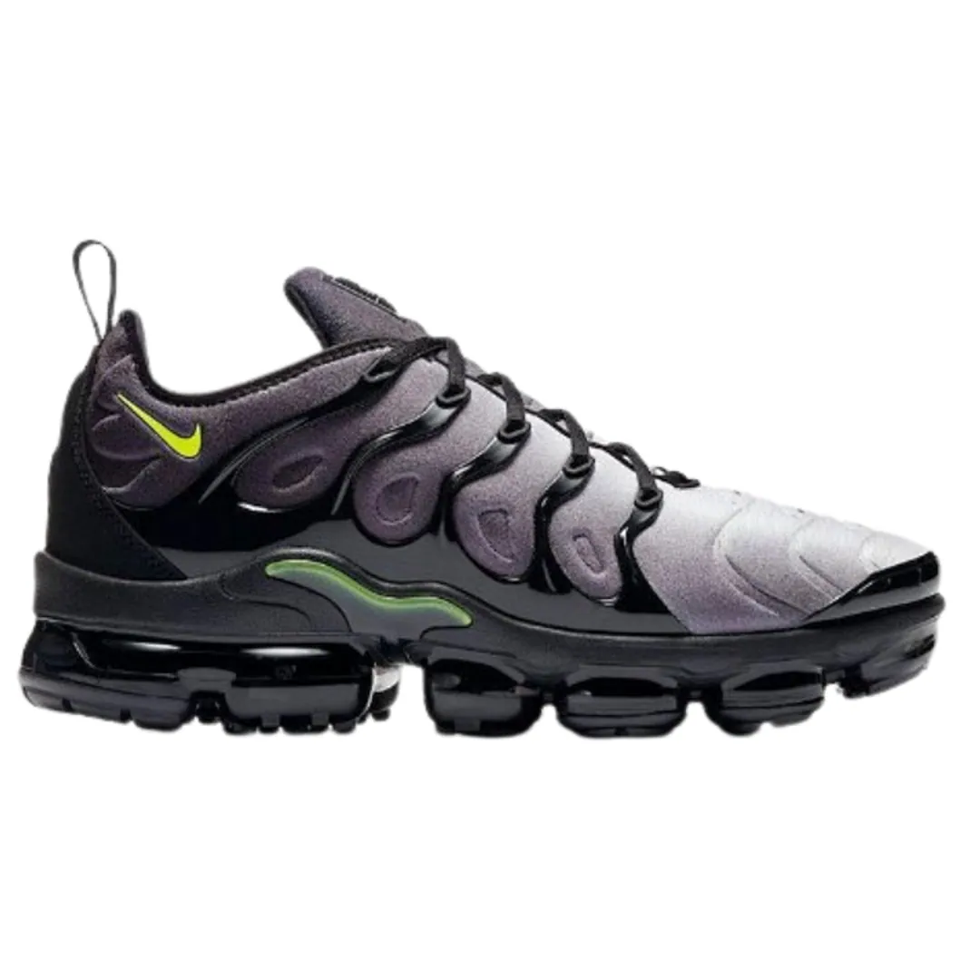 Nike Vapormax Plus (A LOT OF COLORWAYS)