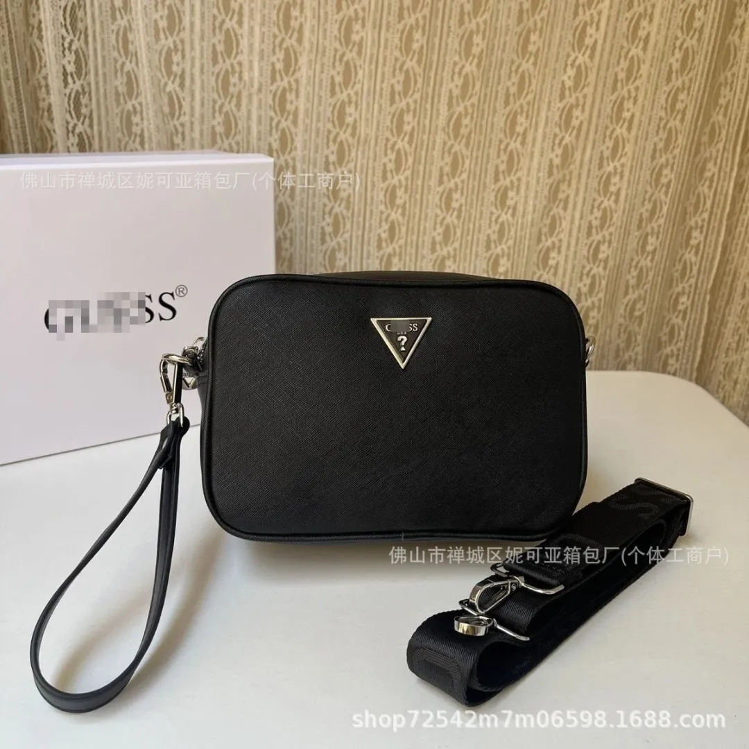 Guess crossbody bag