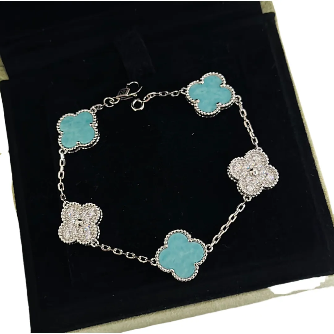 Van Cleef & Arpels Necklaces