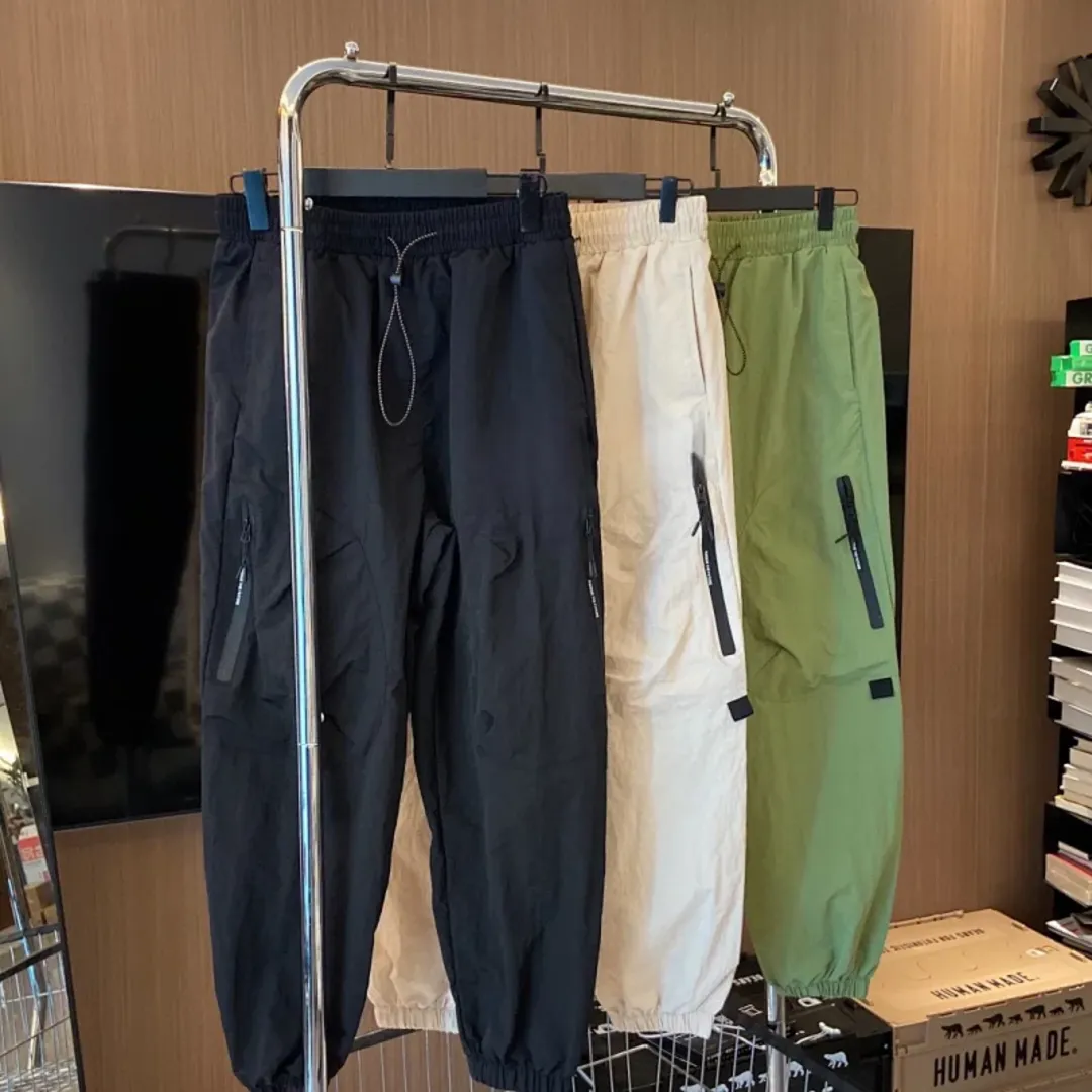 Cargo pants