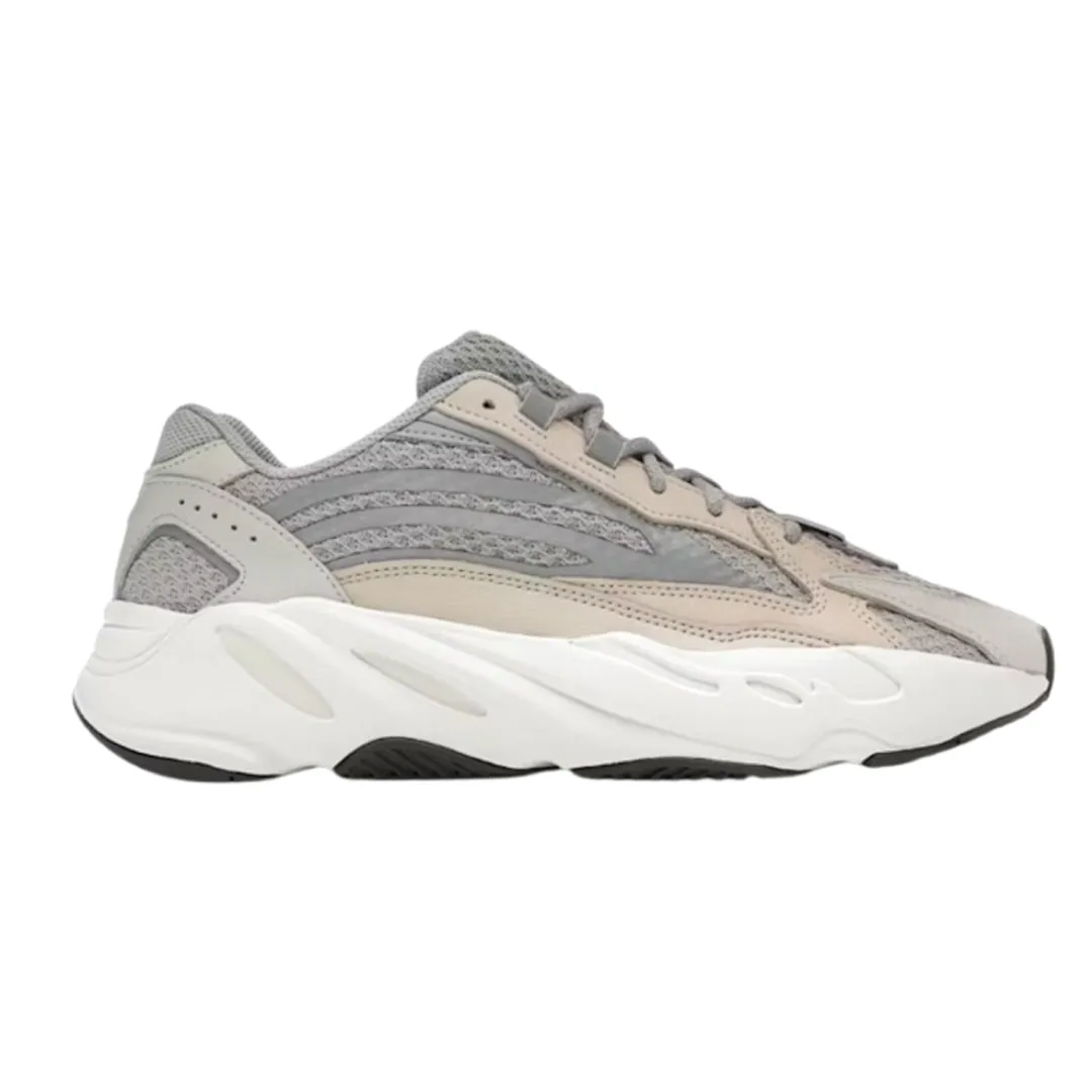 Yeezy 700 v2 Cream