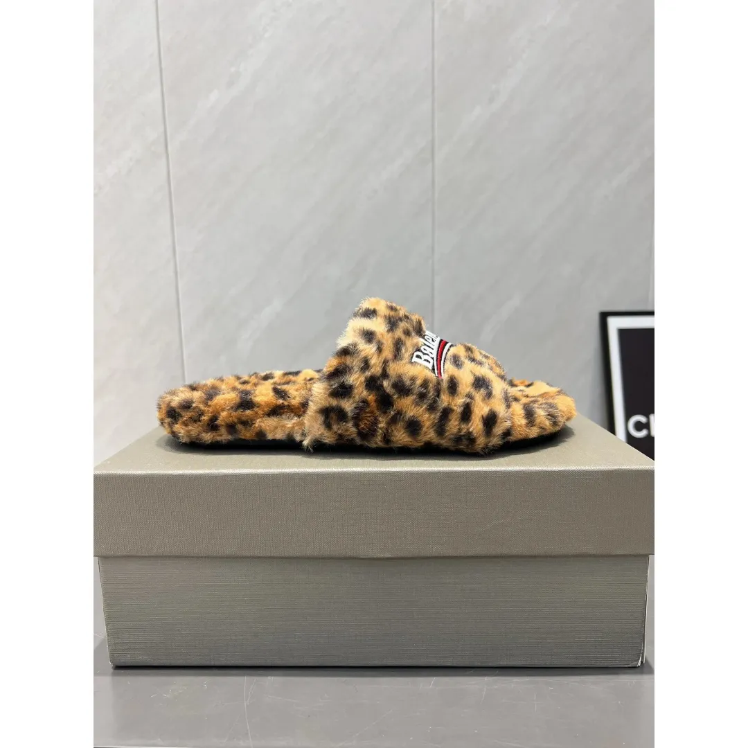 BalenciagaFurrySlippers