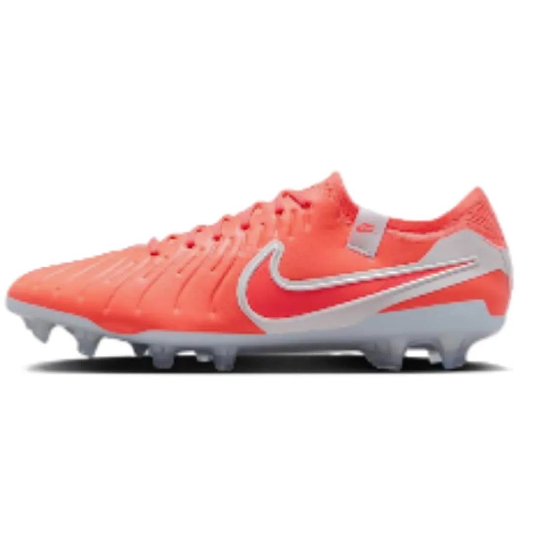 Nike Tiempo