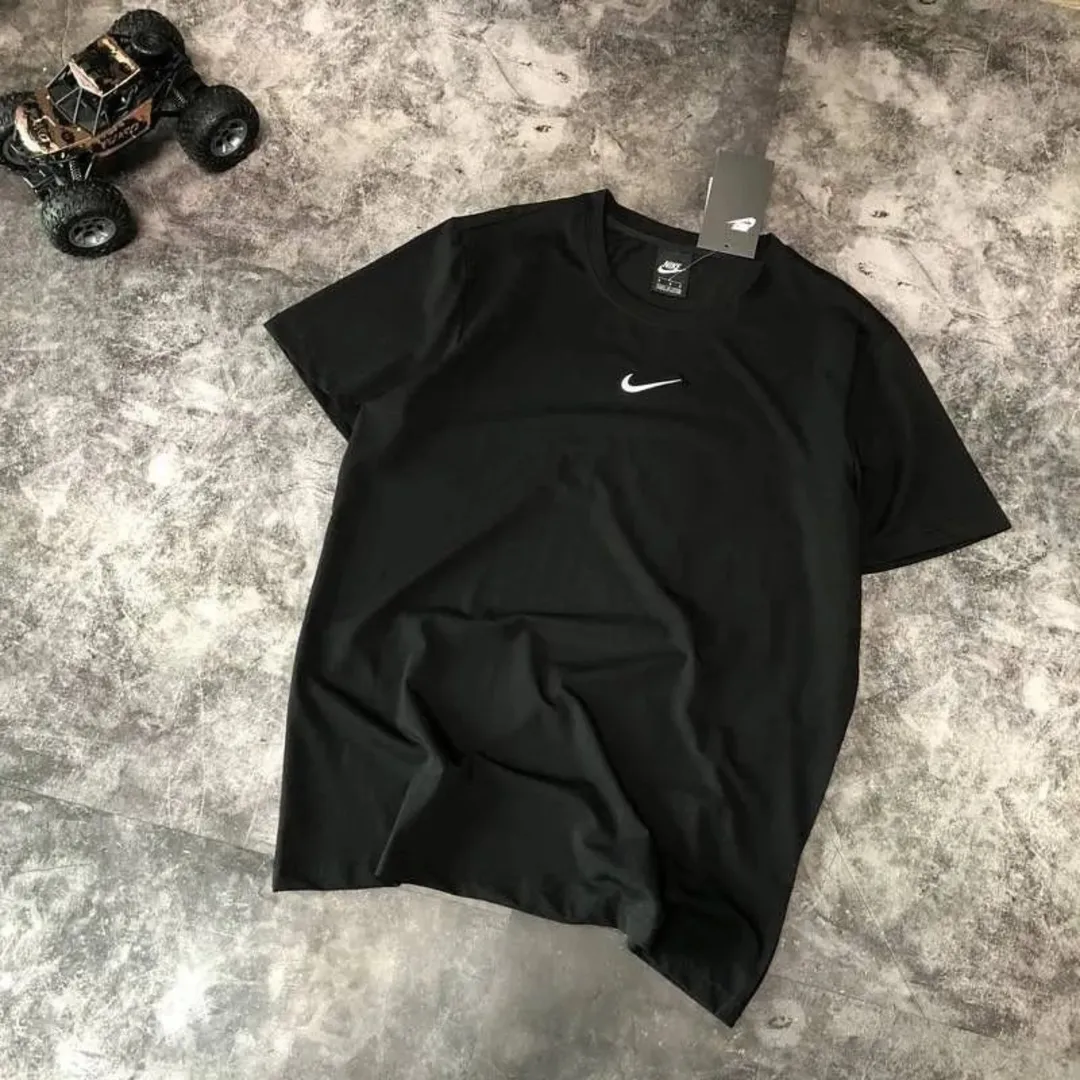Nike tee