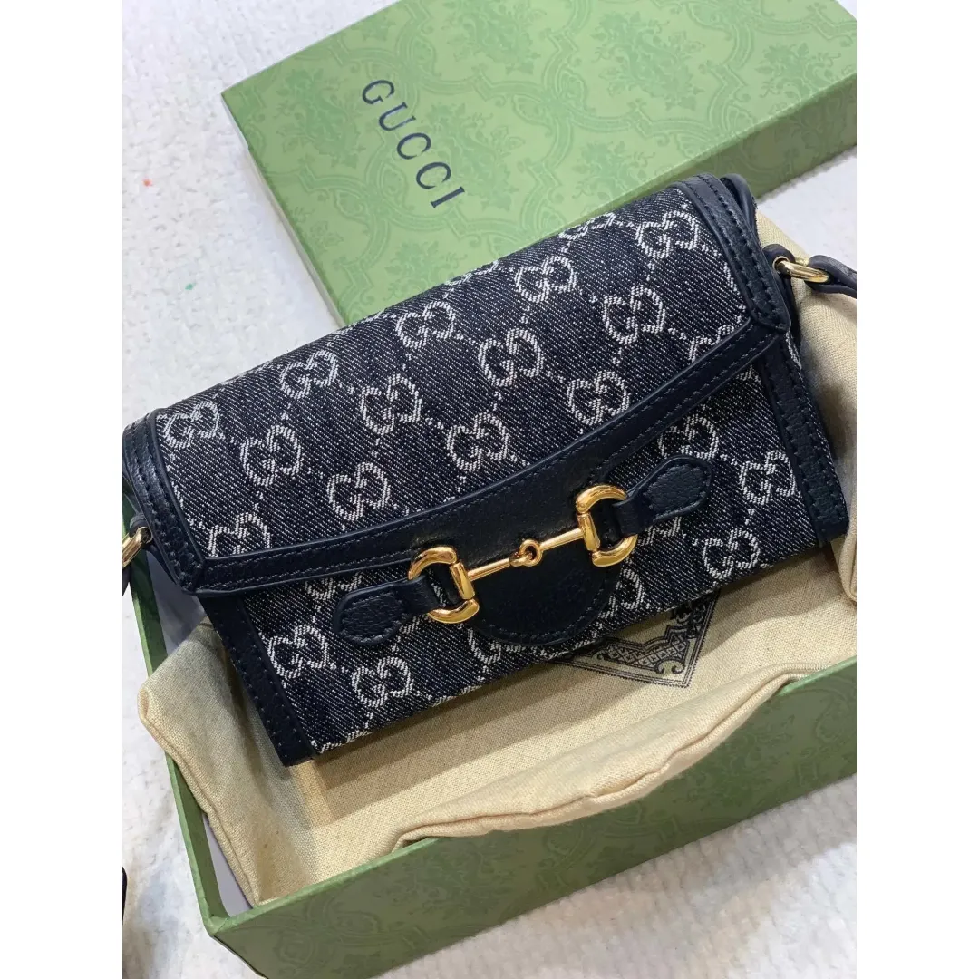 Gucci crossbody bag