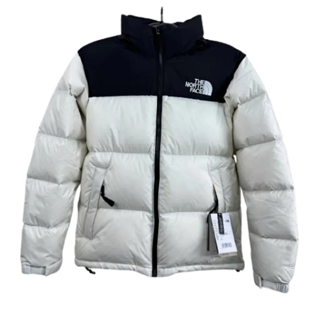 TNF Nuptse Jacket (many cw)