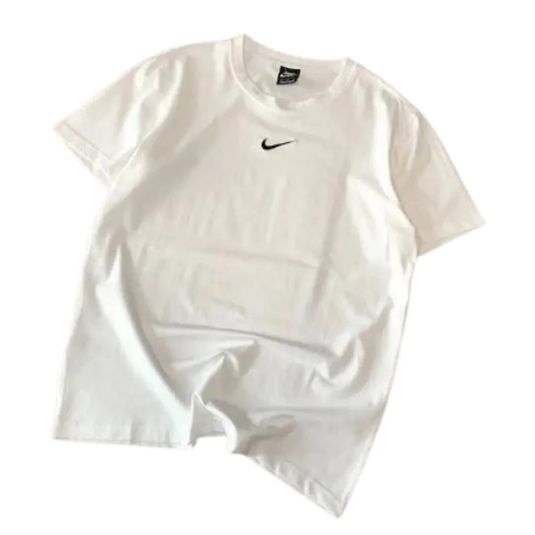 Nike T-shirt