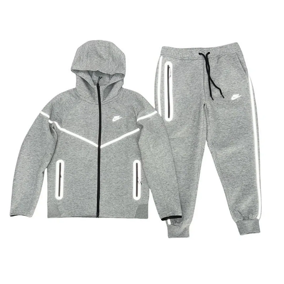 Nike Tech Fleece Reflective Set