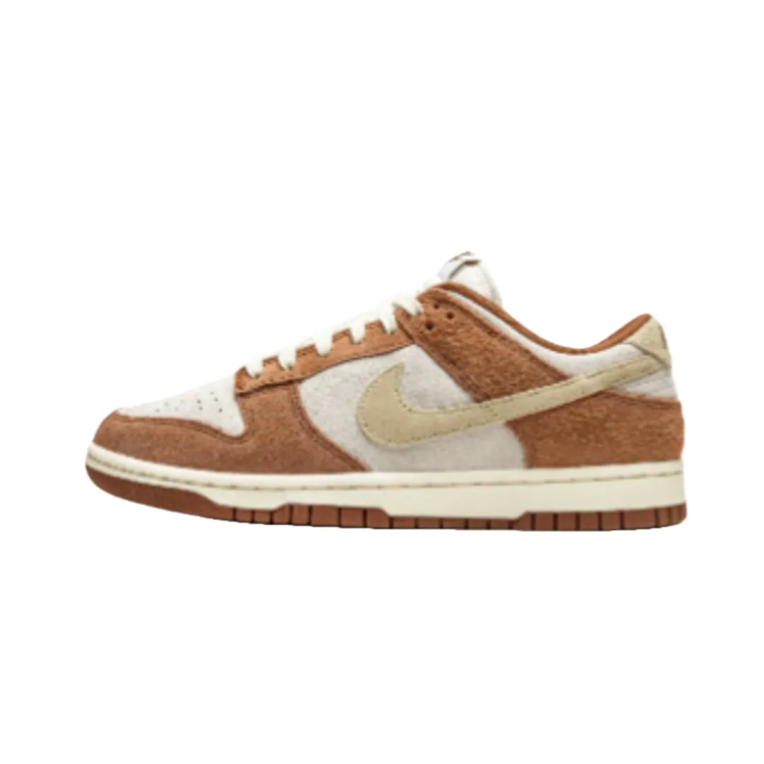 Dunk Low Mid Curry