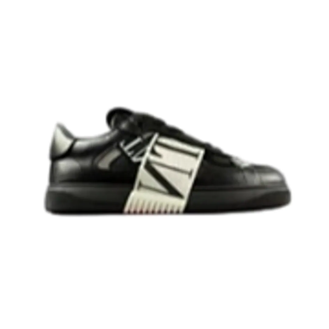 Valentino Sneakers