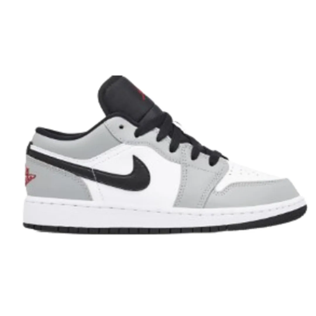 Jordan 1 Light Smoke Grey (lots of cw)