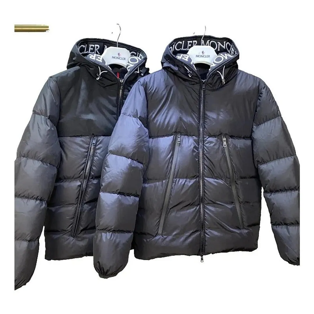 Moncler montcla Puffer Down jacket