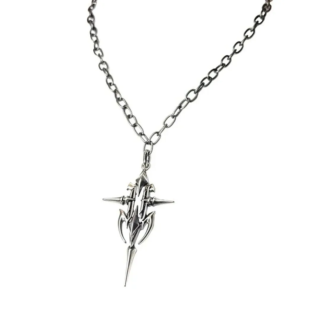 Iiimiii Corrosive Metal Series Dark Cut Out Cross Necklace Single Chain Clavicle Chain