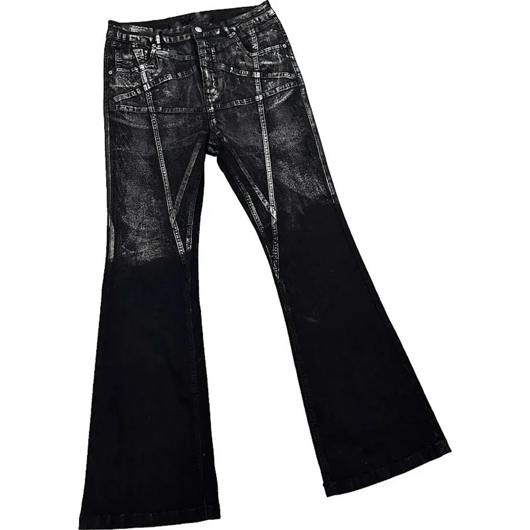Dualpersonnality gradient star denim