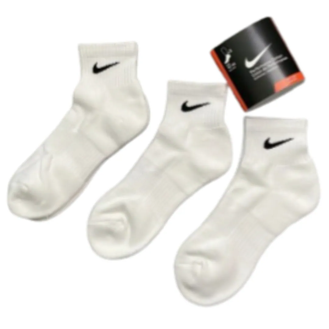 Short Nike Socks