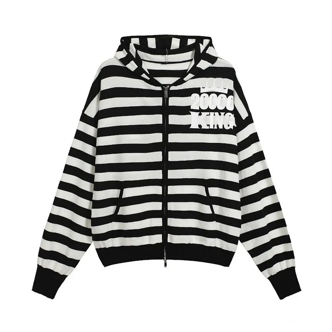 Nothingnessworld N1/Mustache Pirate Skull zip-up